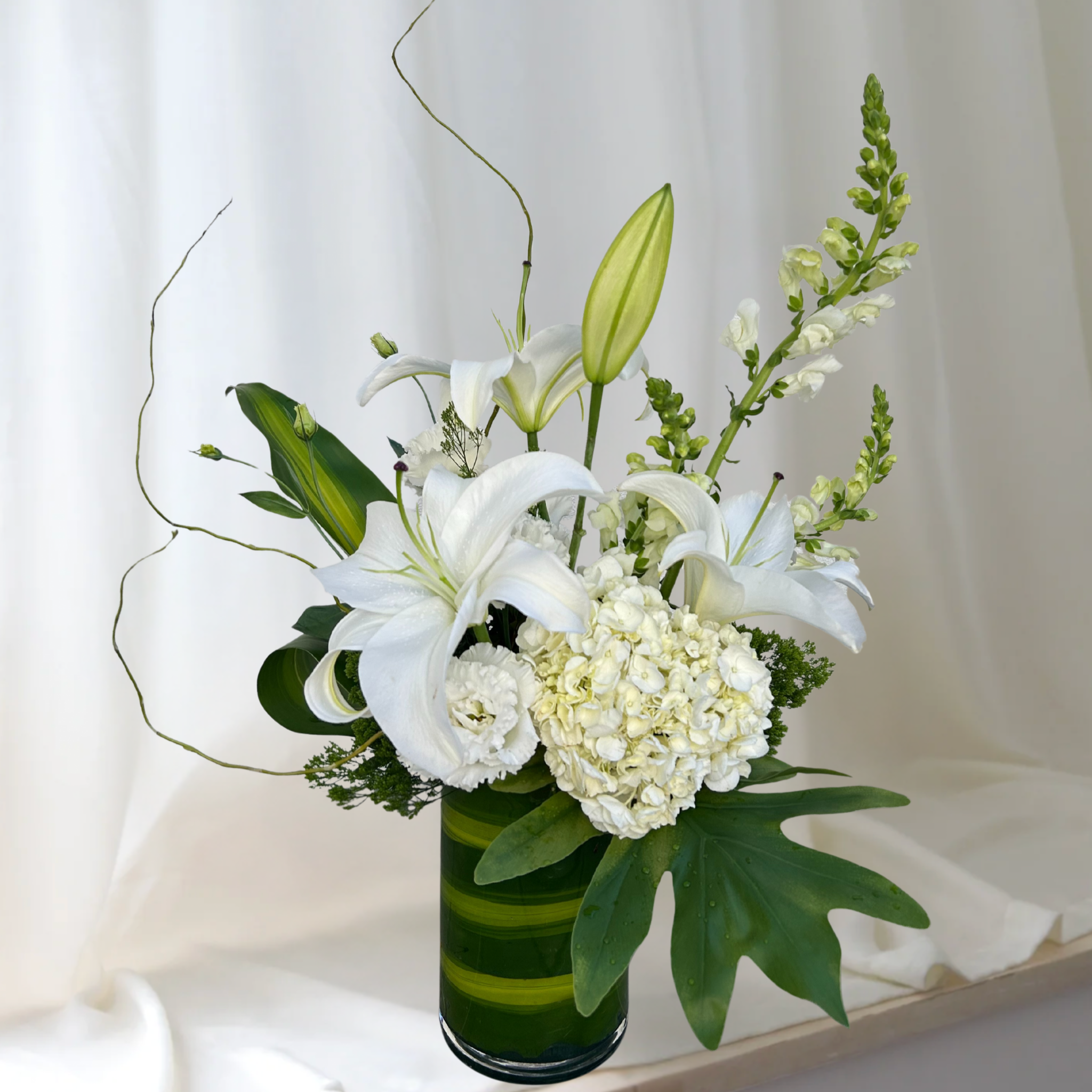 Zen Lily Column – ELF FLORAL STUDIO LTD.